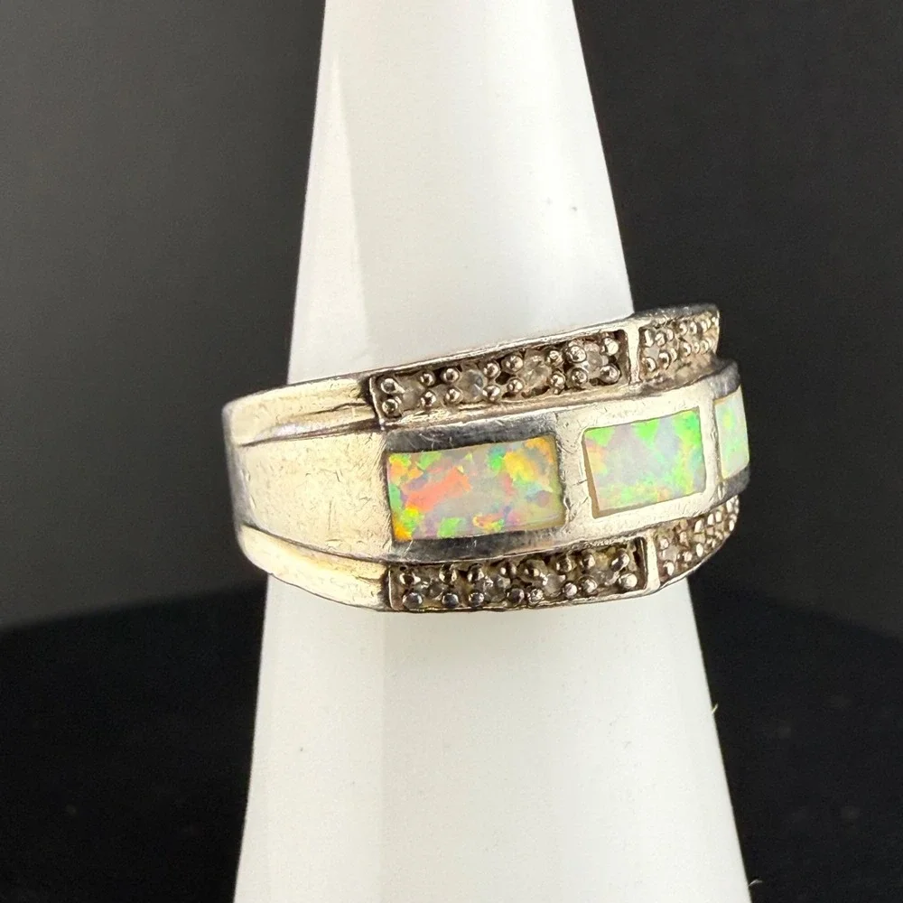 Vintage Sterling Silver Band Ring Signed AK Polished Stone Inlay CZ Size 6